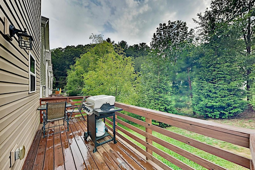 All-Suite Retreat Near Downtown, Outdoor Activities home